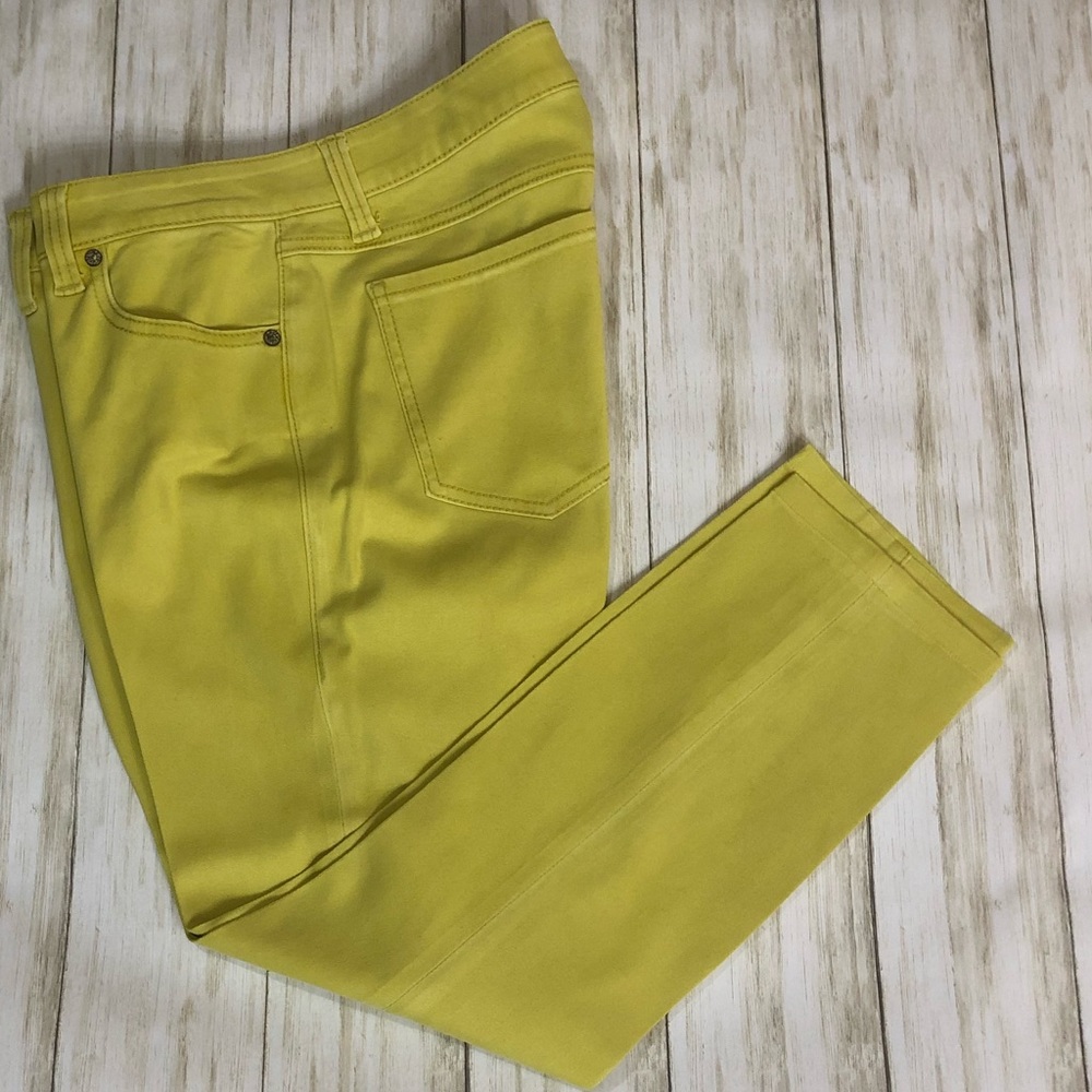 CAbi Citron Skinny Jeans Hemmed